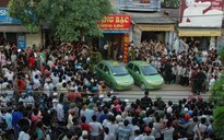 Cướp tiệm vàng, sát hại cháu bé 2 tuổi